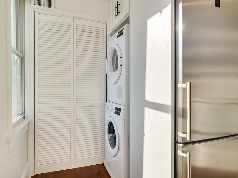 409 Constitution Ave NE #4 — Photo 17