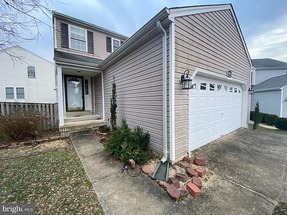 3rd image of 45499 Wexford Way