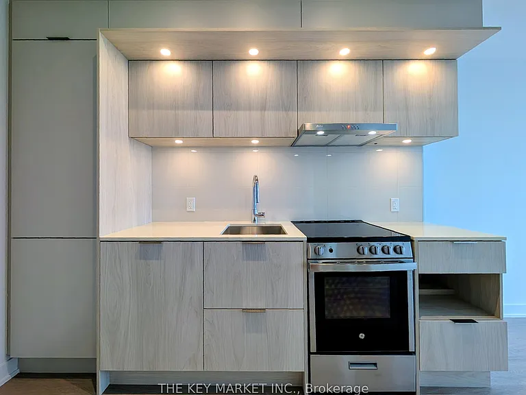 448 Burnhamthorpe Rd W #4610 — Photo 14