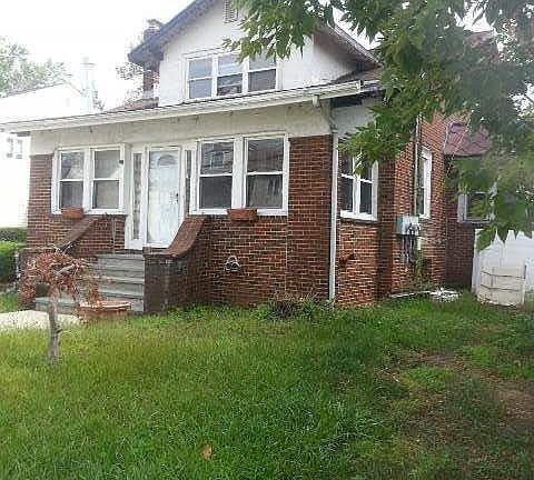 3rd image of 199 Westside Ave