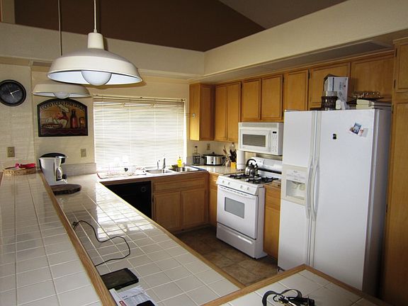 5th image of 25240 Copperleaf Ct