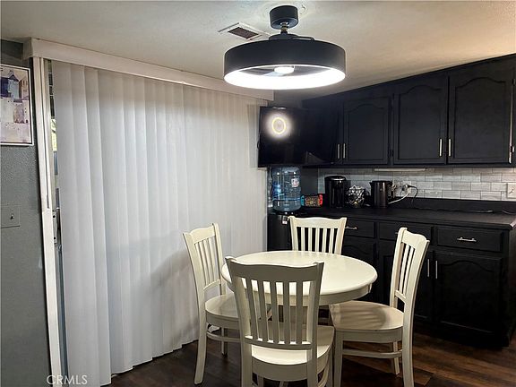 4th image of 1536 Fir Ave