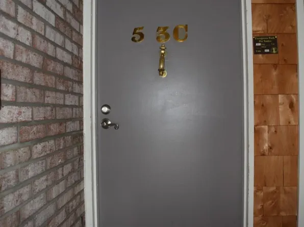 201 Evergreen St #5-3, Vestal, NY 13850