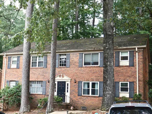 2045 Montreat Cir APT D, Vestavia Hills, AL 35216