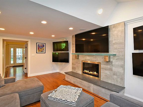 5th image of 7 Pembury Ct
