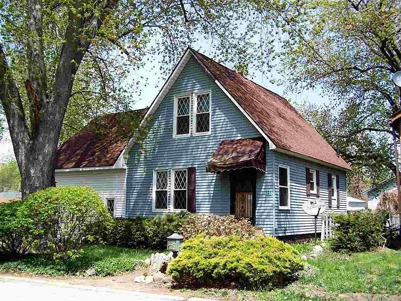 1st image of 150 Cottage Ct