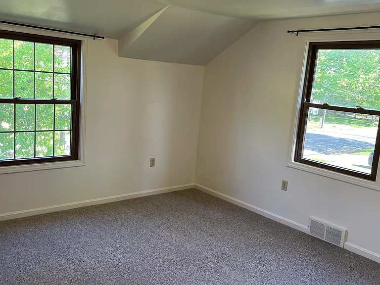 112 S Scott St #114 — Photo 10