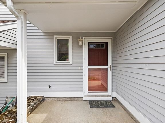 3rd image of 19 Olde Village Dr #1603