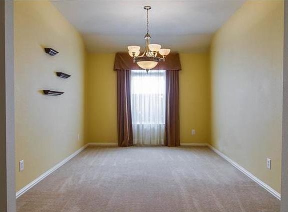 4th image of 9517 Double Oak Ln