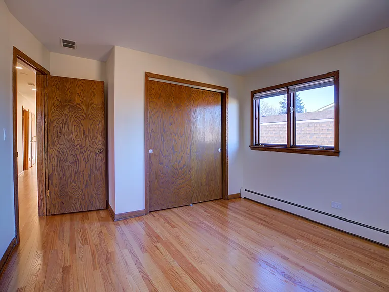 5715 N Cicero Ave #2 — Photo 18
