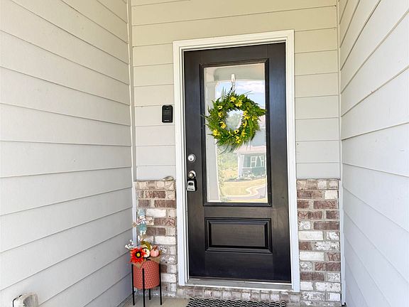 5th image of 6916 Brandi Cir