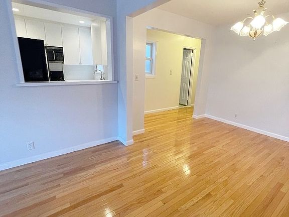 2nd image of 25-19 47th St #2F