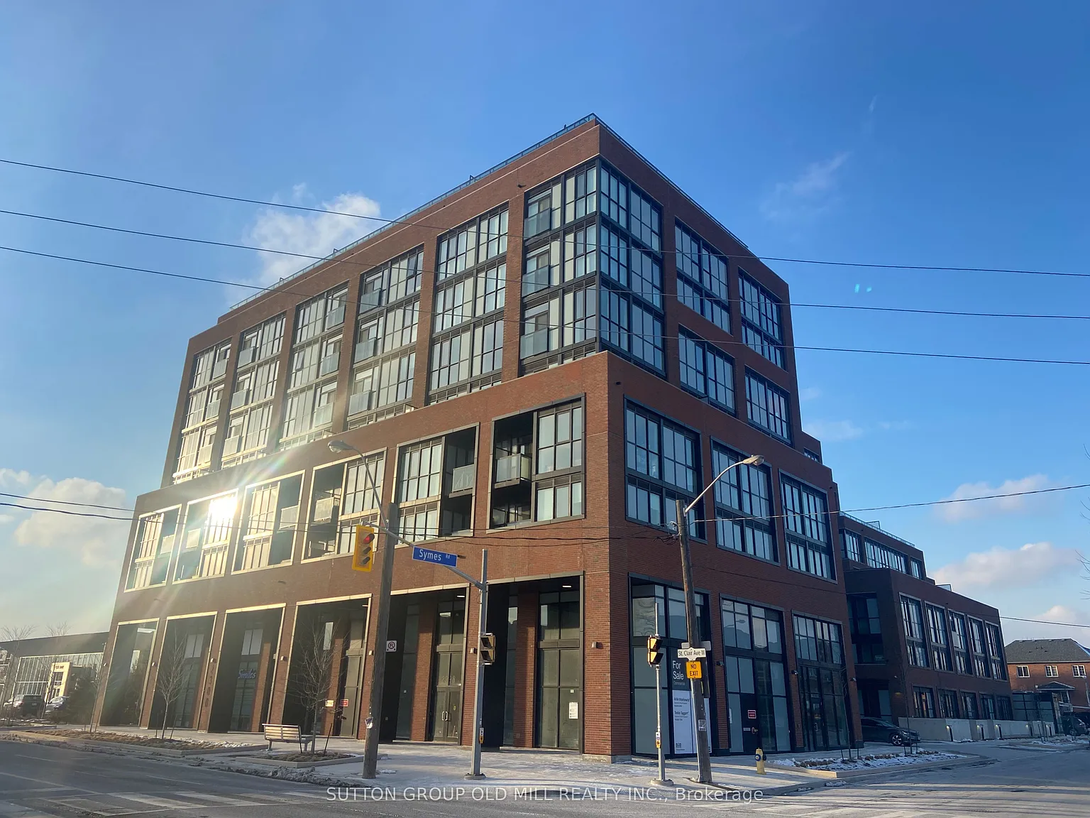 3 bed, $3,000 — Photo 1