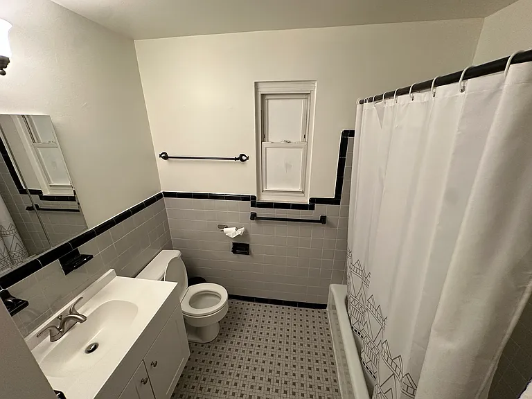 7503 Hogarth St — Photo 7