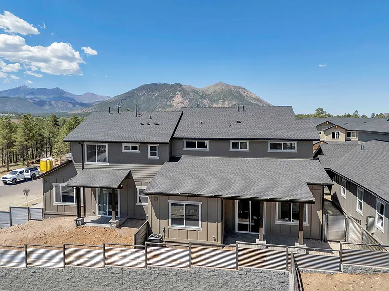 3219 E Copperleaf Ln — Photo 26