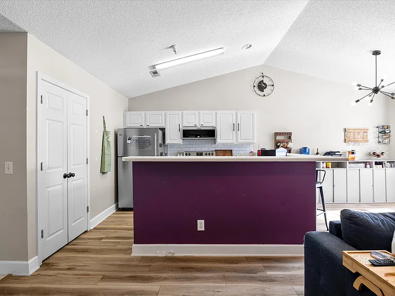 1600 Willoughby Park Ct #6 — Photo 13