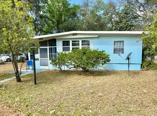 14575 NE 21st St #MH10, Silver Springs, FL 34488