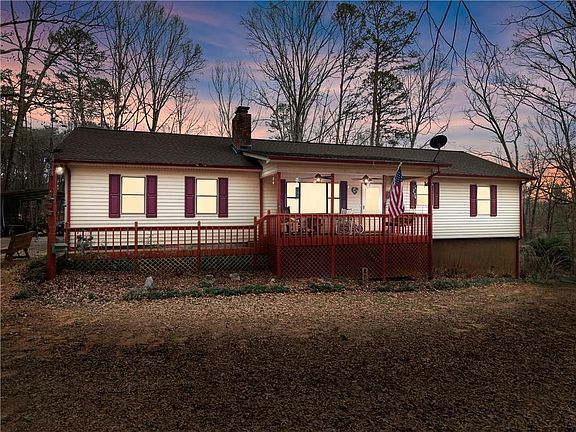 2nd image of 1527 Goldmine Rd