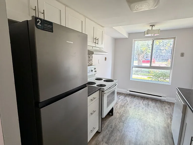 53 Taunton Rd E #86 — Photo 13