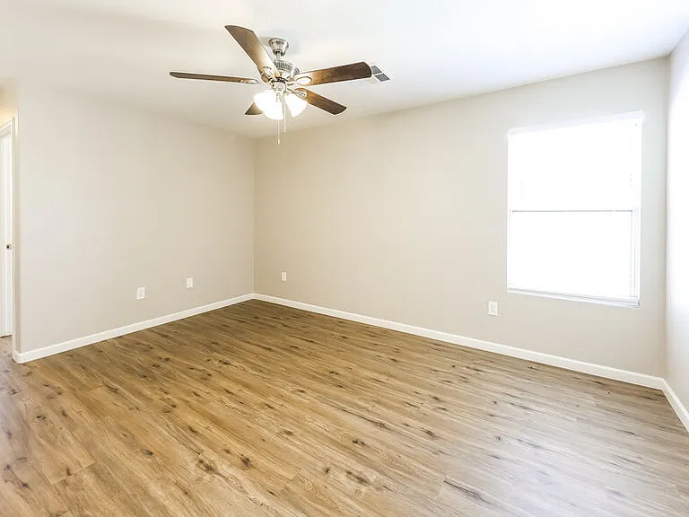 13416 W Peck Dr — Photo 19