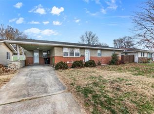 1102 Lottes Blvd, Perryville, MO 63775