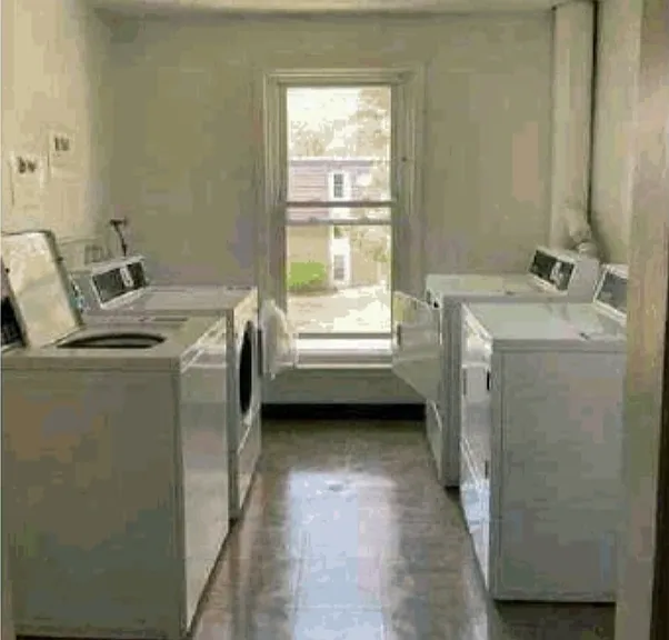 17 Shadowbrook Ln #32 — Photo 8