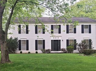 5816 Cromwell Rd, West Bloomfield, MI 48322