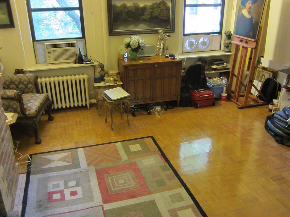 2nd image of 50 W 82nd St APT 4C