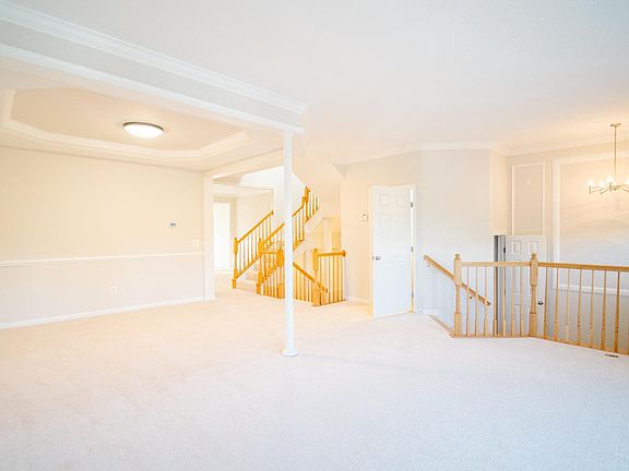 4th image of 18261 Camdenhurst Dr