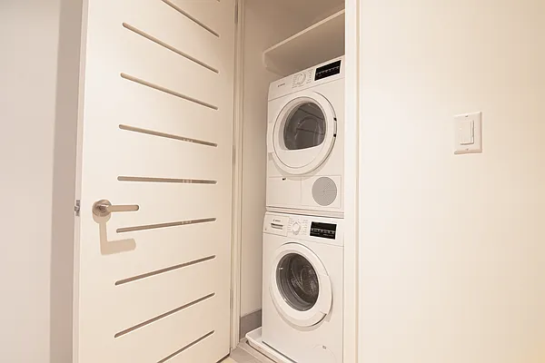 Rented by Nest Seekers International | media 37