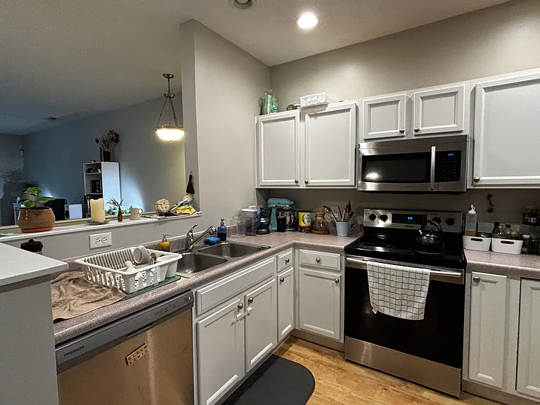 6564 Reserve Dr — Photo 13