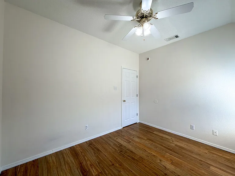 6429 Galven Way — Photo 22