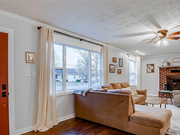 4th image of 1 Grandview Drive