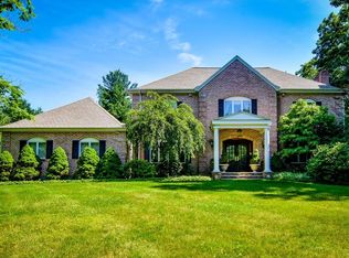 22 Grand Hill Dr, Dover, MA 02030
