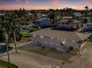 5592 Avenida Pescadora, Fort Myers Beach, FL 33931