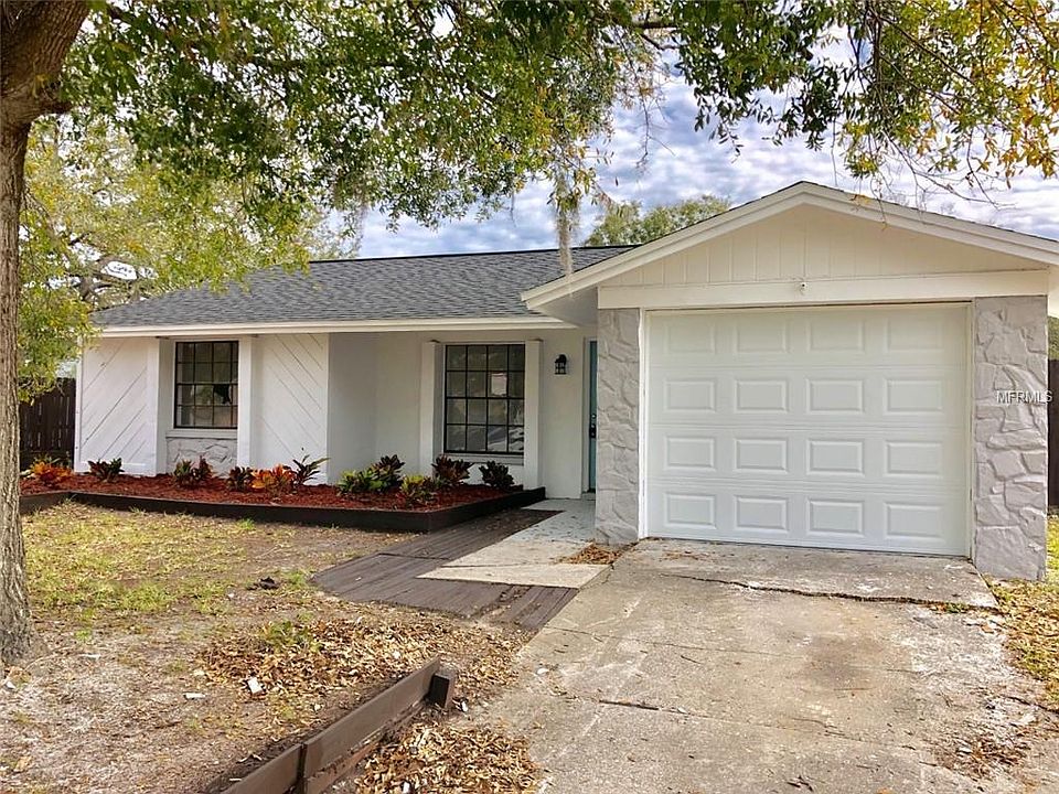 1st image of 12505 Queensland Ln