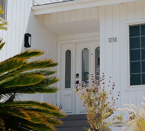 2nd image of 5756 Aladdin St