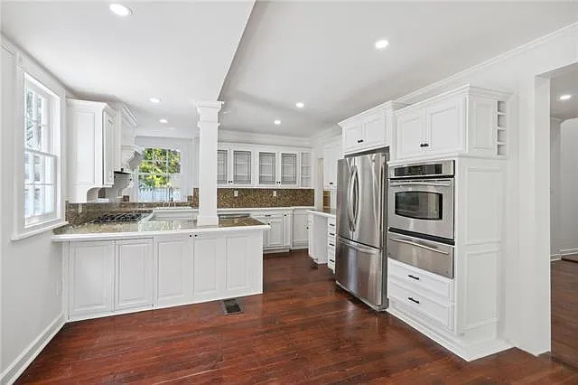 8205 Maple St — Photo 7