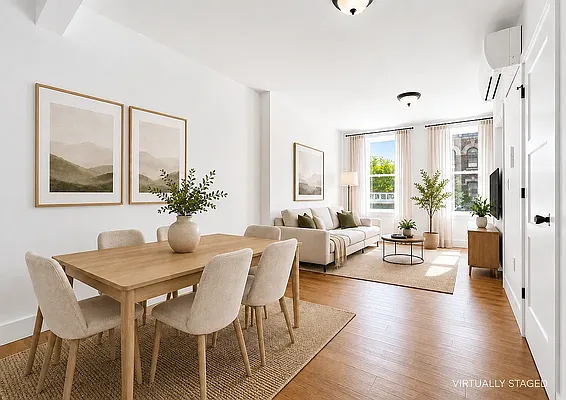 Living room, photo 1