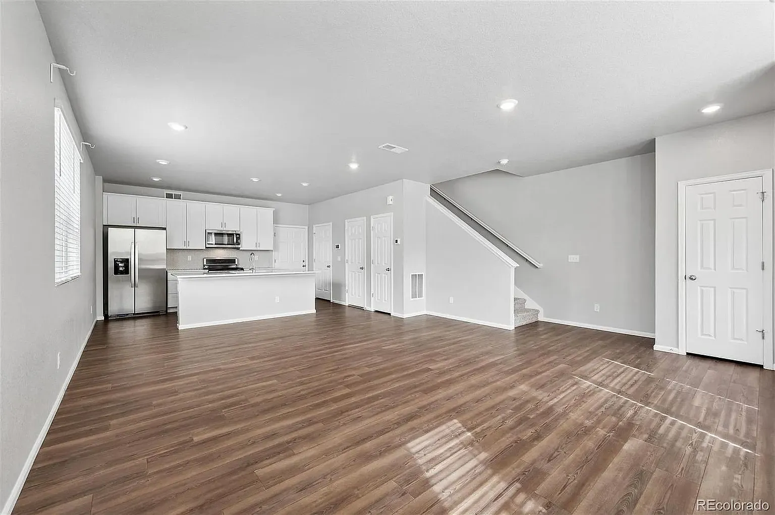 3 bed, 1875 sqft, $2,900 — Photo 4