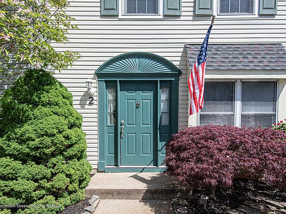 2nd image of 56 Kensington Ct Unit 2