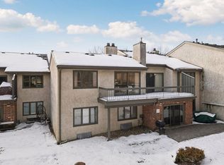 6066 Blake Ridge Rd, Edina, MN 55436