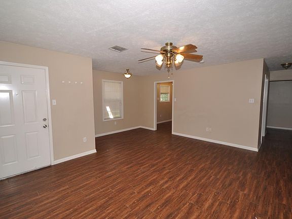 4th image of 416 Woodway Dr