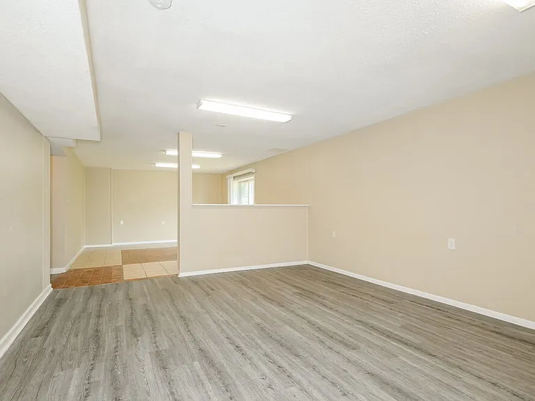 1202 Liberty Xing — Photo 15