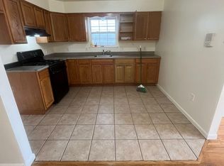 410 S 16th St #1, Newark, NJ 07103