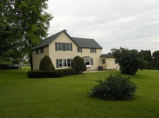 W7529 Island Rd, Waterloo, WI 53594