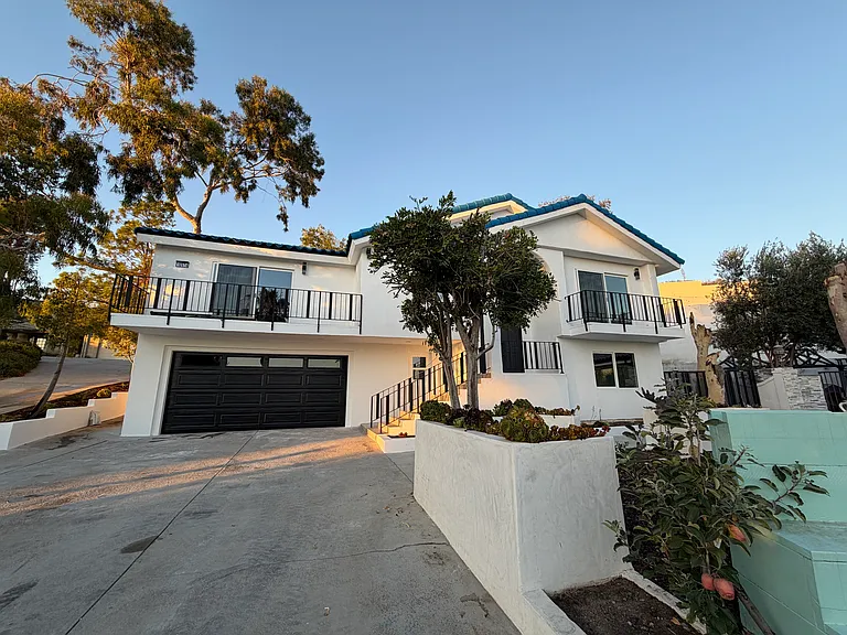 10974 Hillhaven Ave — Photo 36