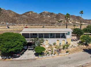 32480 Mesa Dr, Lake Elsinore, CA 92530