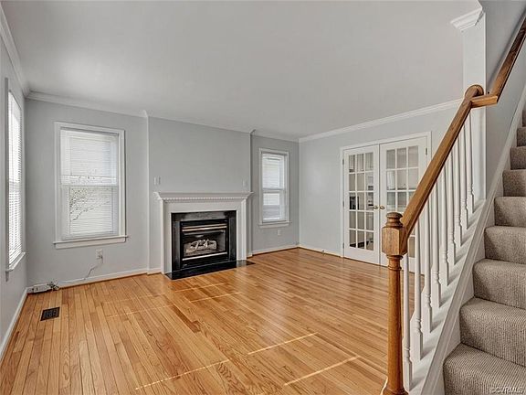 4th image of 6906 Miami Ave