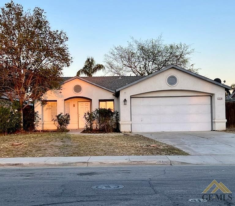 7318 Hayden Hill St, Bakersfield, CA 93307 Zillow